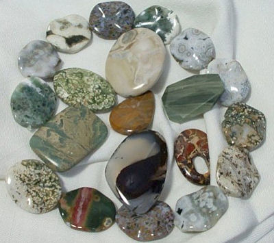 Picture of different kinds of jasper power stones